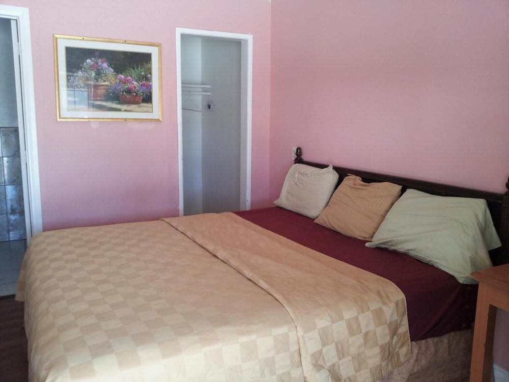 Travel Eagle Inn 28/55