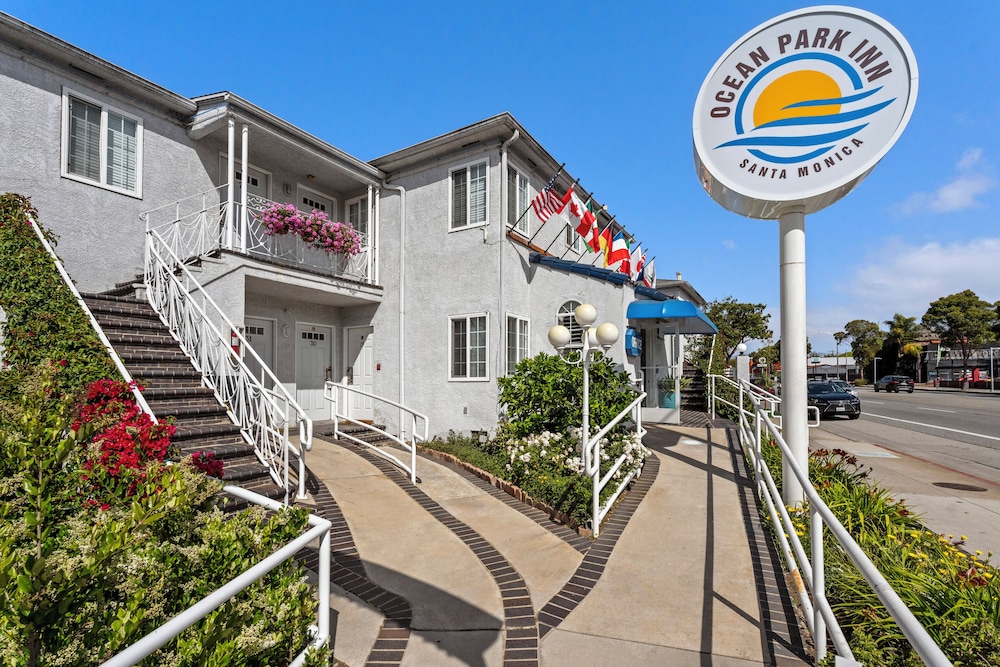 Ocean Park Inn 26/35