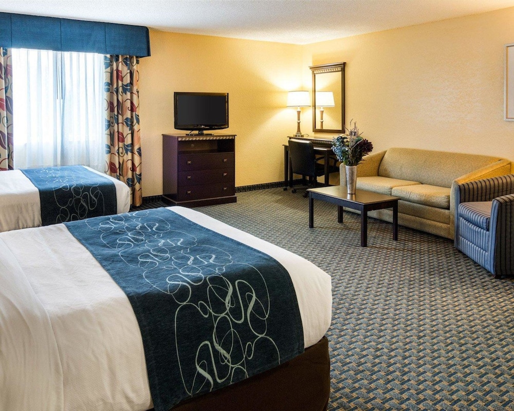 Comfort Suites Nacogdoches 16/44