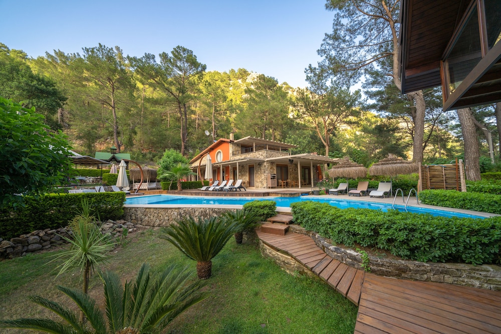 Zumrut Cirali Butik Otel 26/35