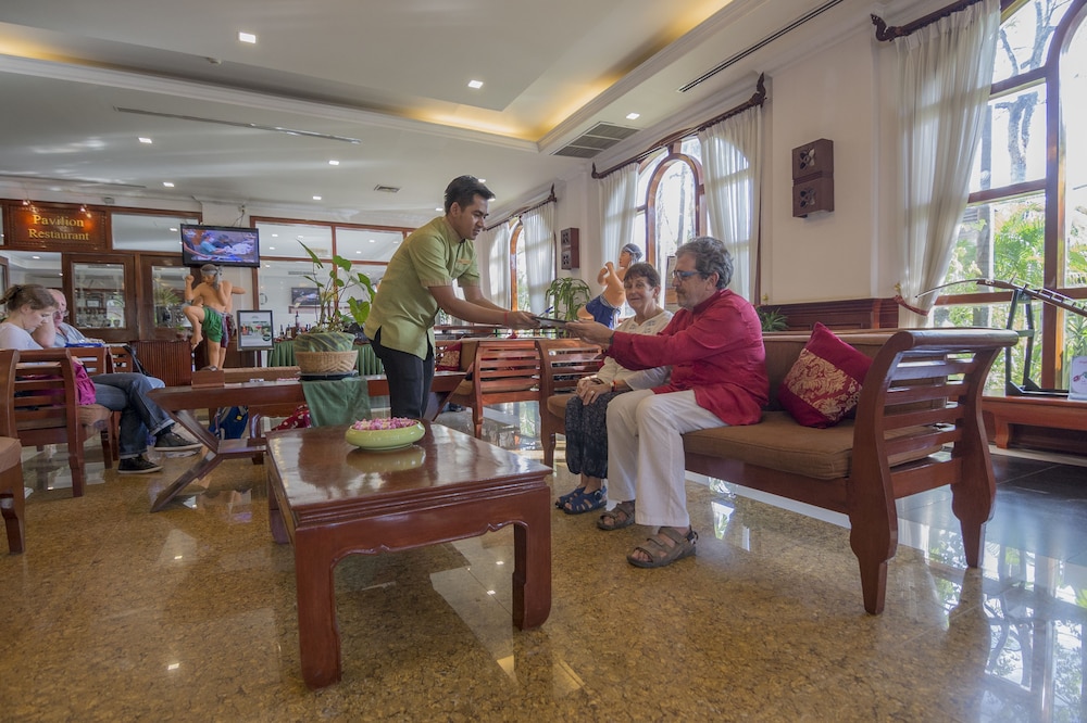 Angkor Holiday Hotel 42/58