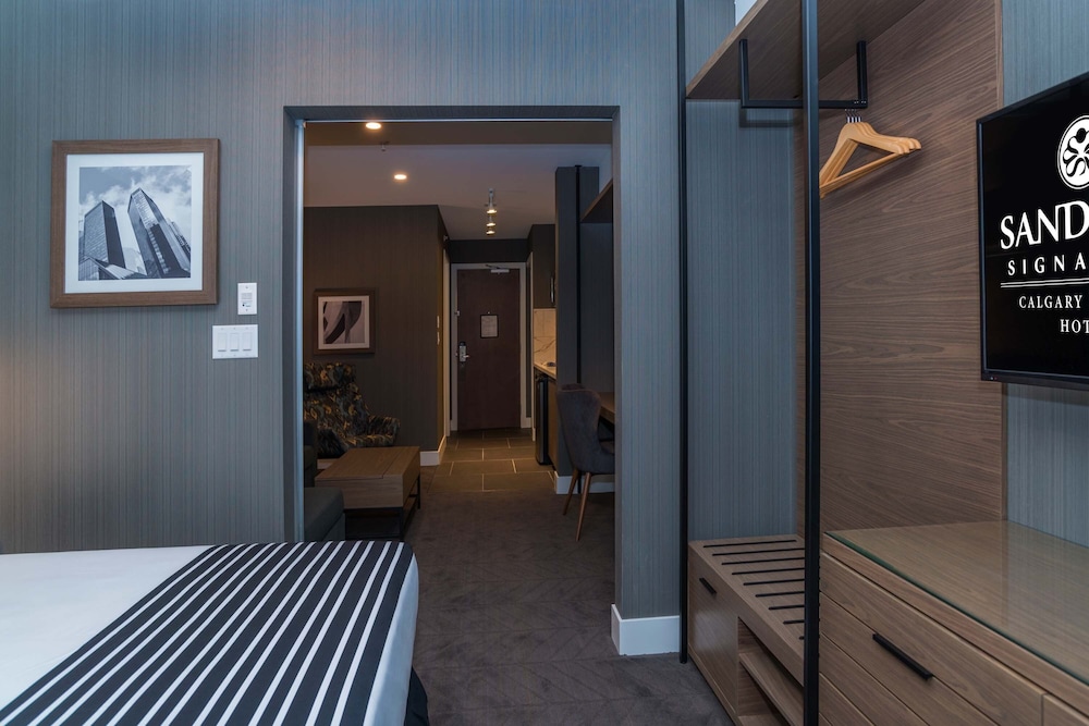 Sandman Signature Calgary Airport Hotel 14/47