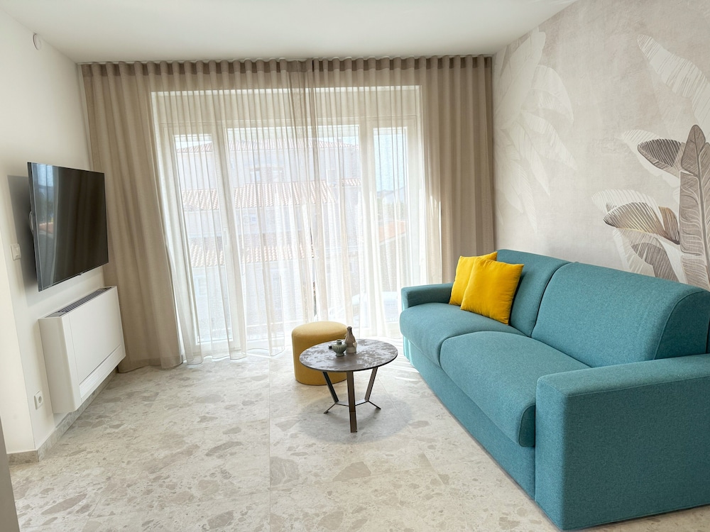 Villa Nina Apartments 25/50