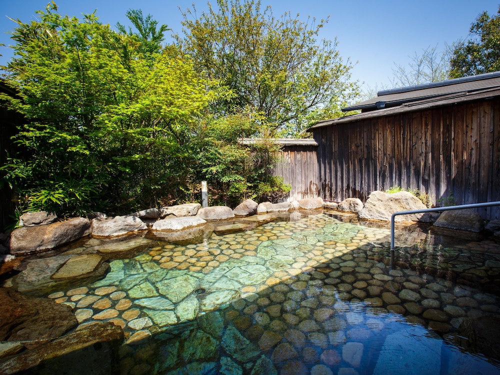 Yufuin Baien Garden Resort (ex Ryokan Baien) 24/47
