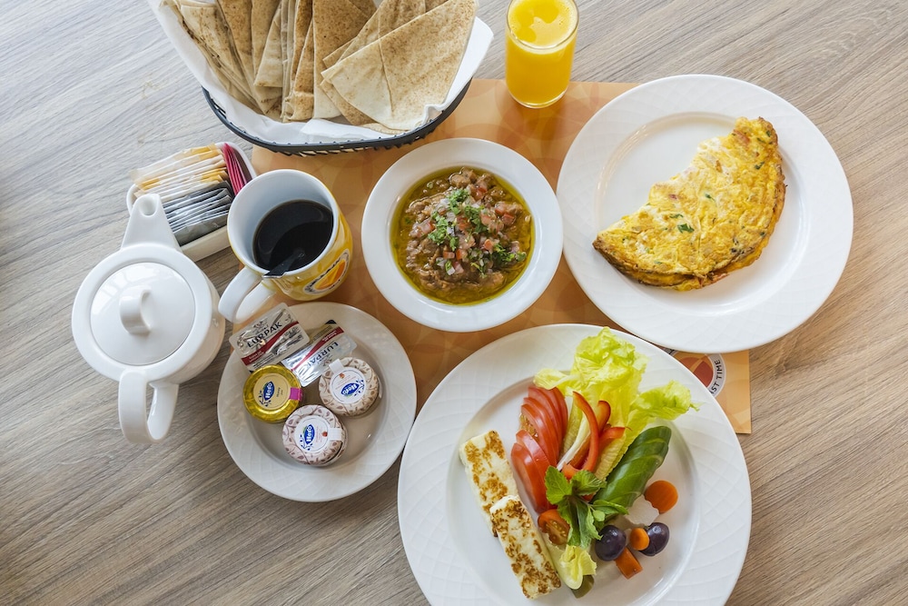 Asma Hotel 37/49