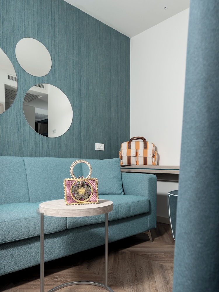 Hotel Tirrenia 34/50