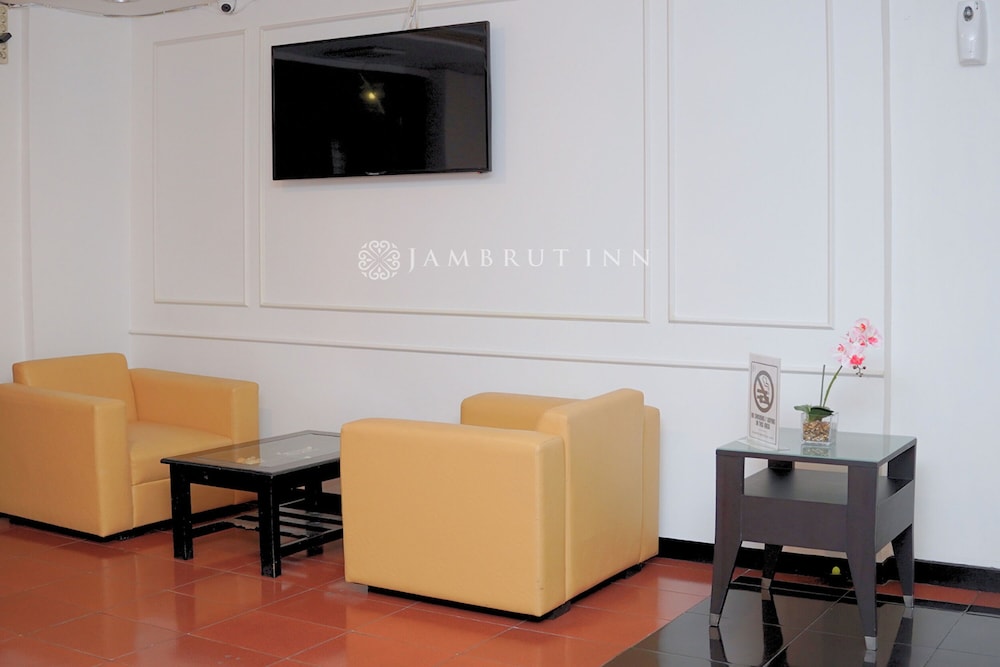 Jambrut Inn Hotel 40/50