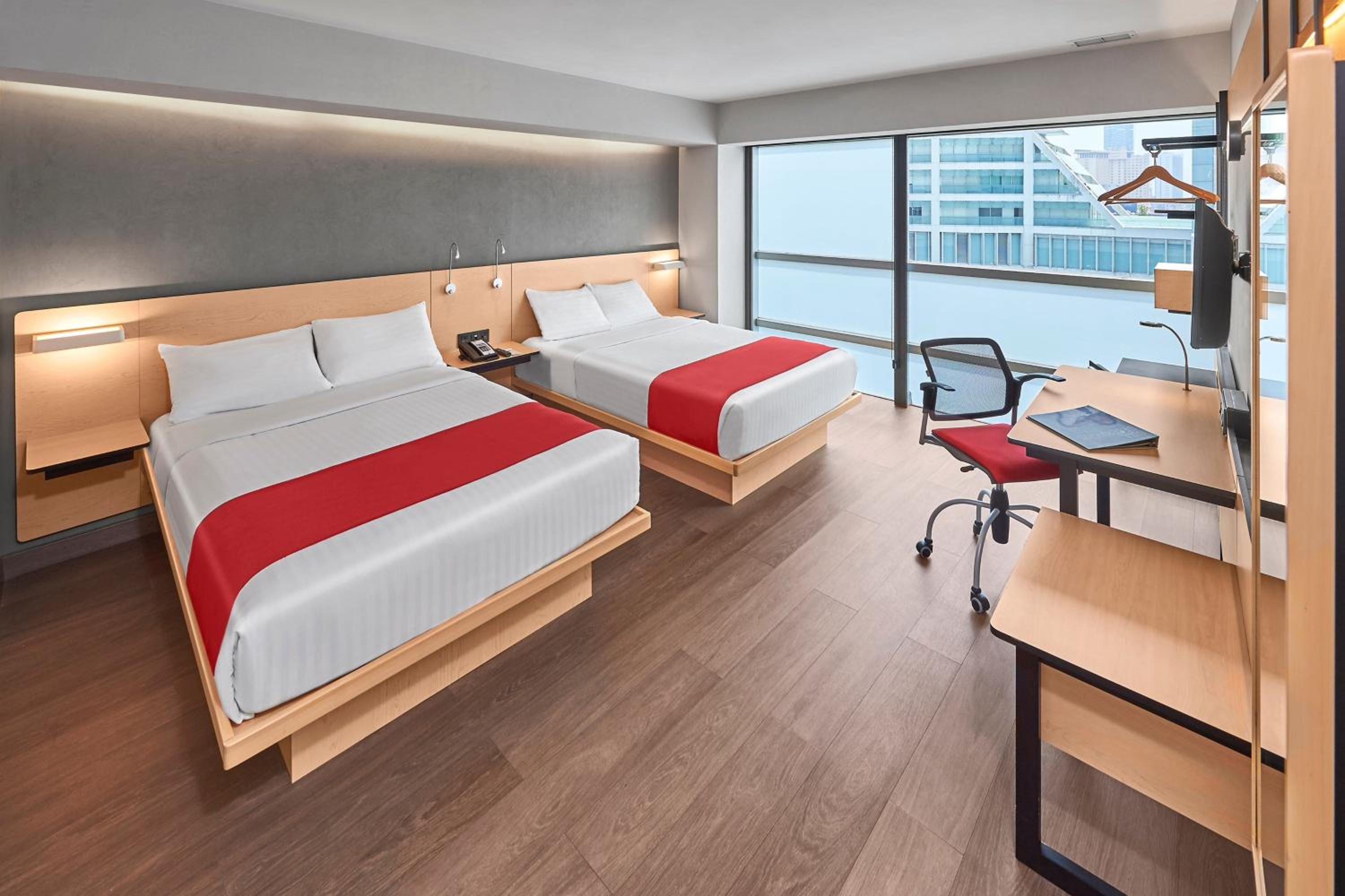1 Bedroom, Suite, 2 Double Beds, Sofa
