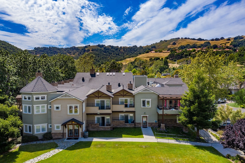 Avila Village Inn 5/65