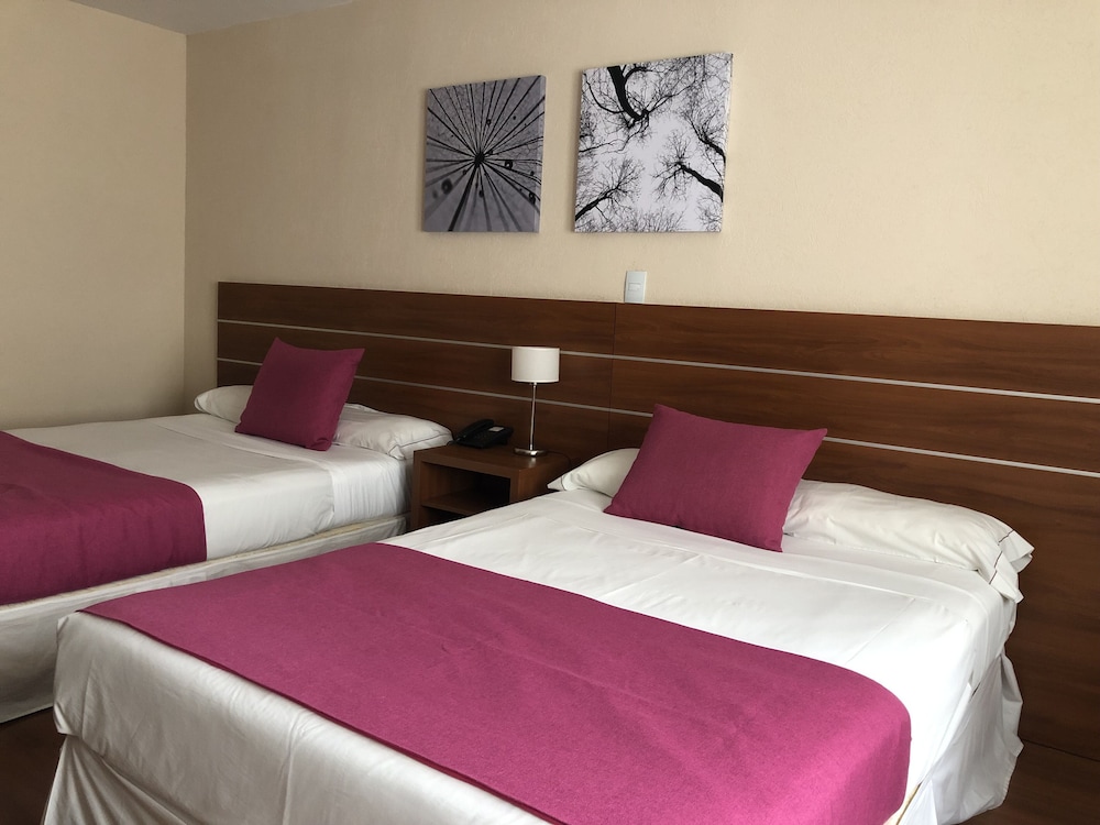 Quorum Hotel And Spa Cordoba 8/30