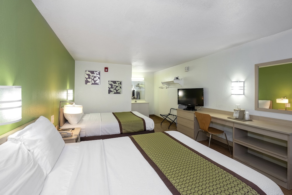 ROOM, 2 QUEEN BEDS