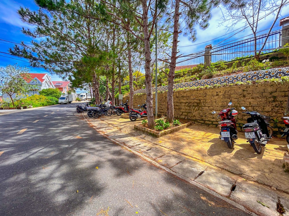 Hong Mon Villa 68/75