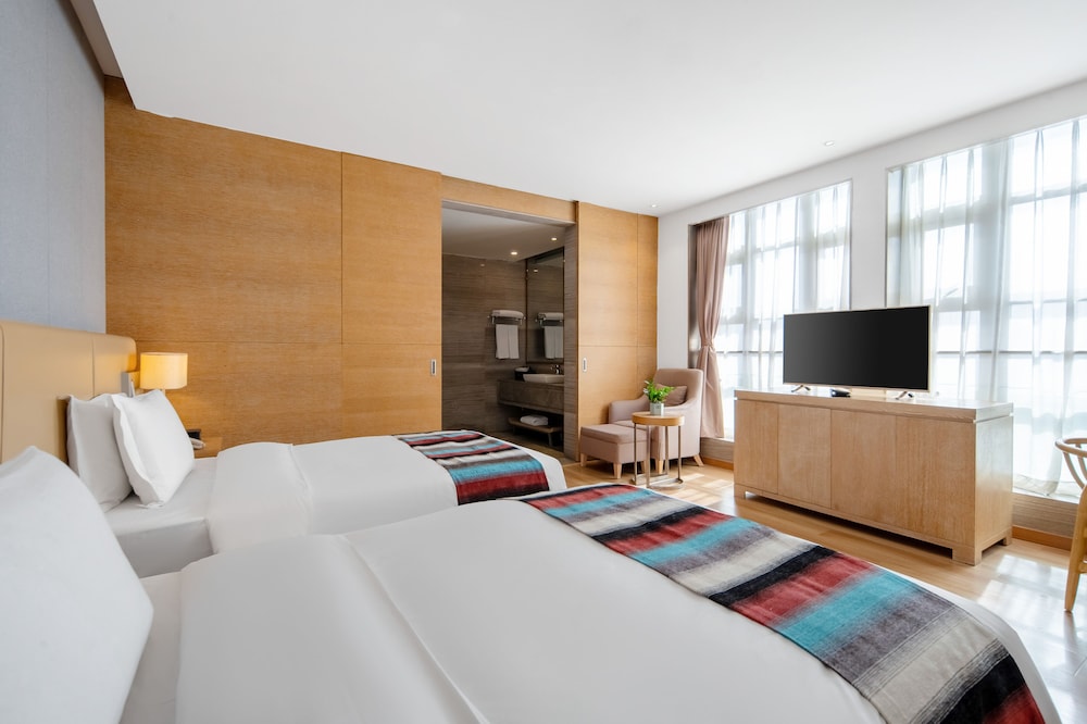 Novotel Huashan 16/50