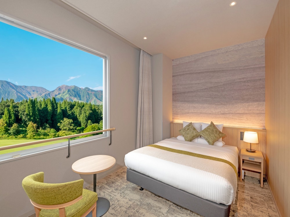 غرفة بسرير كوين بحمام خاص، Kamenoi Hotel Aso 2/2