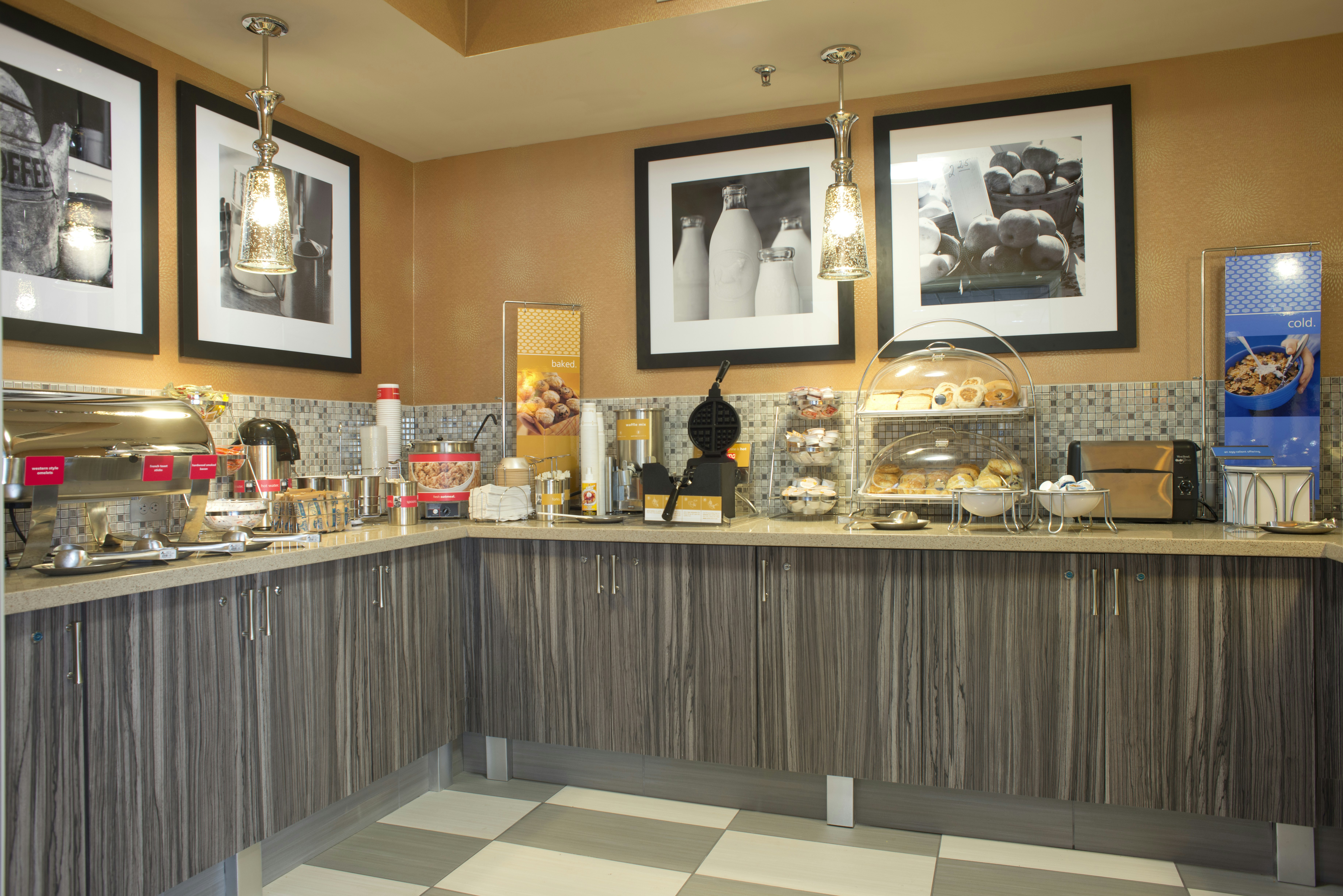 Hampton Inn Milledgeville 33/48