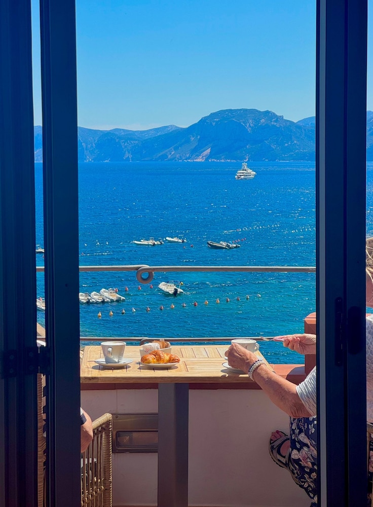 Hotel Bue Marino 40/50
