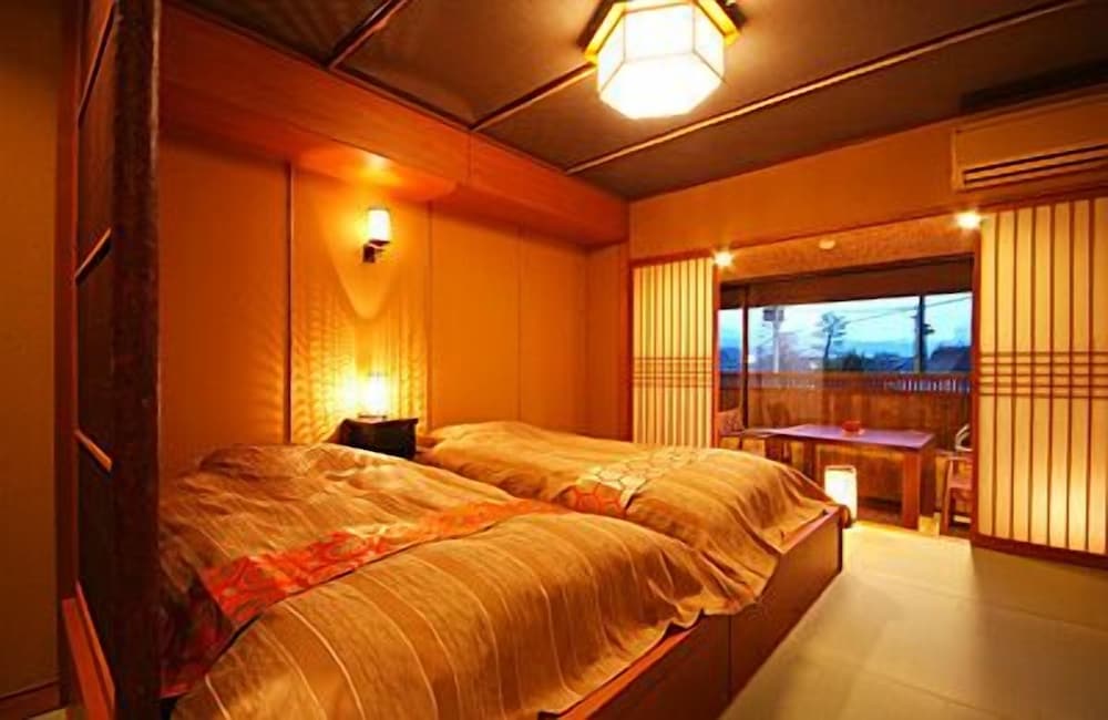 Arashiyama Onsen Saishikino Yado Hanaikada 3/15