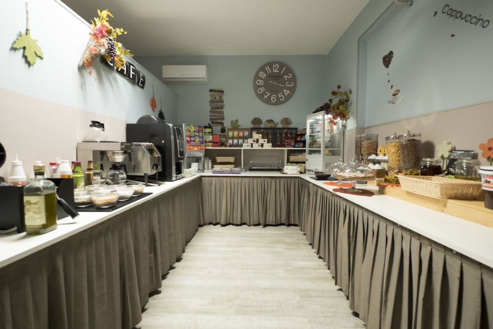 Albergo Serena 33/44