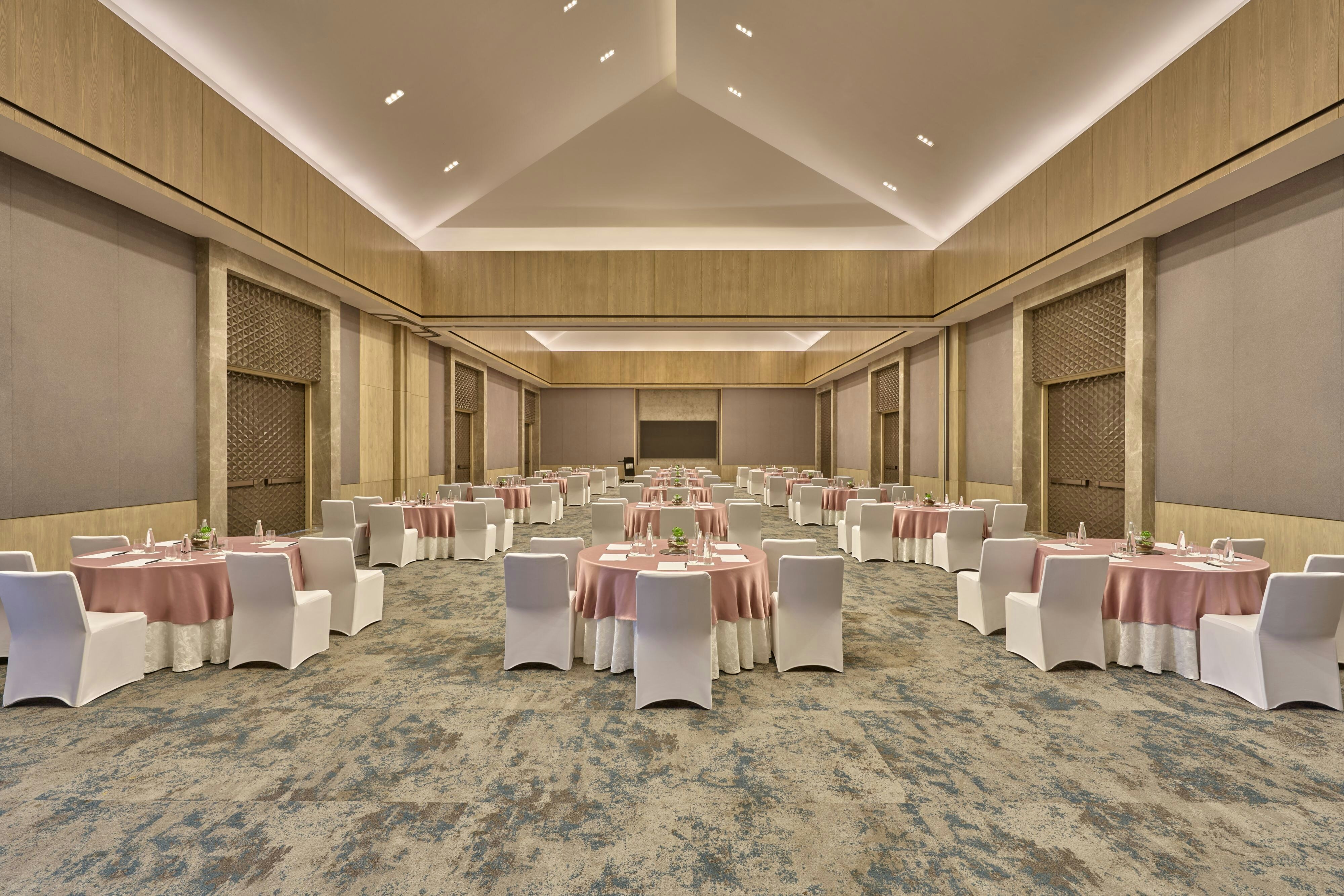 JW Marriott Bengaluru Prestige Golfshire Resort & Spa 7/12