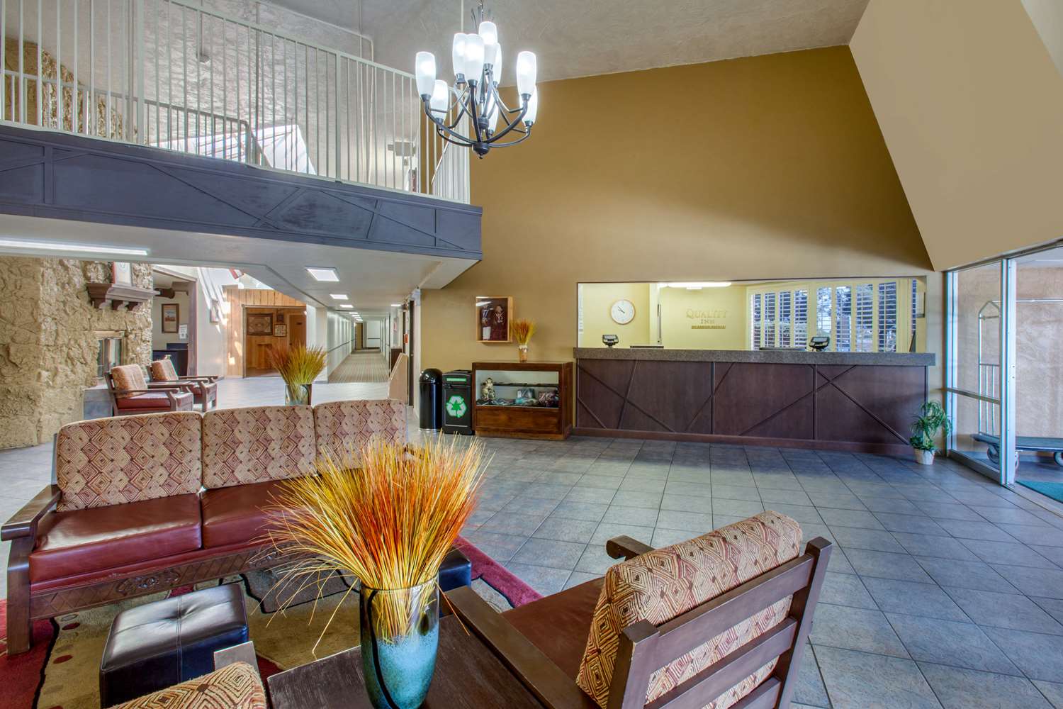 Scenic View Inn - Lake Powell - Page AZ 10/34