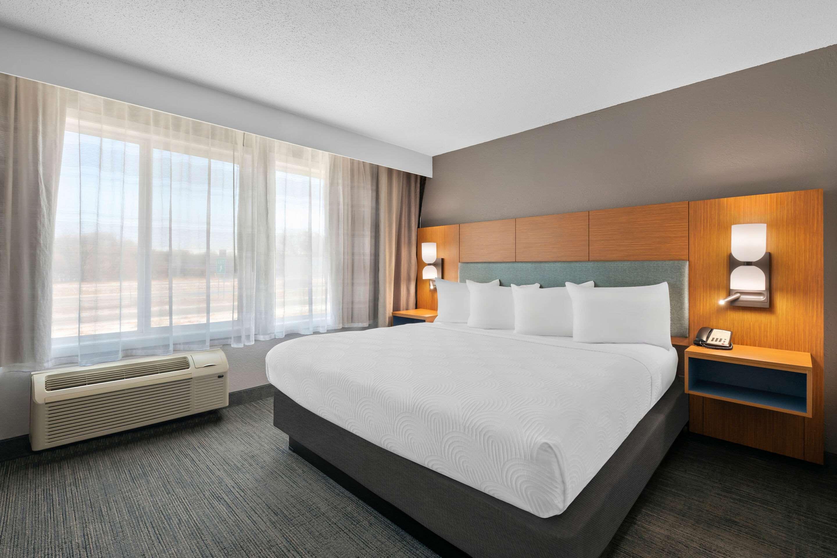 Upgrade, Suite, King Bed