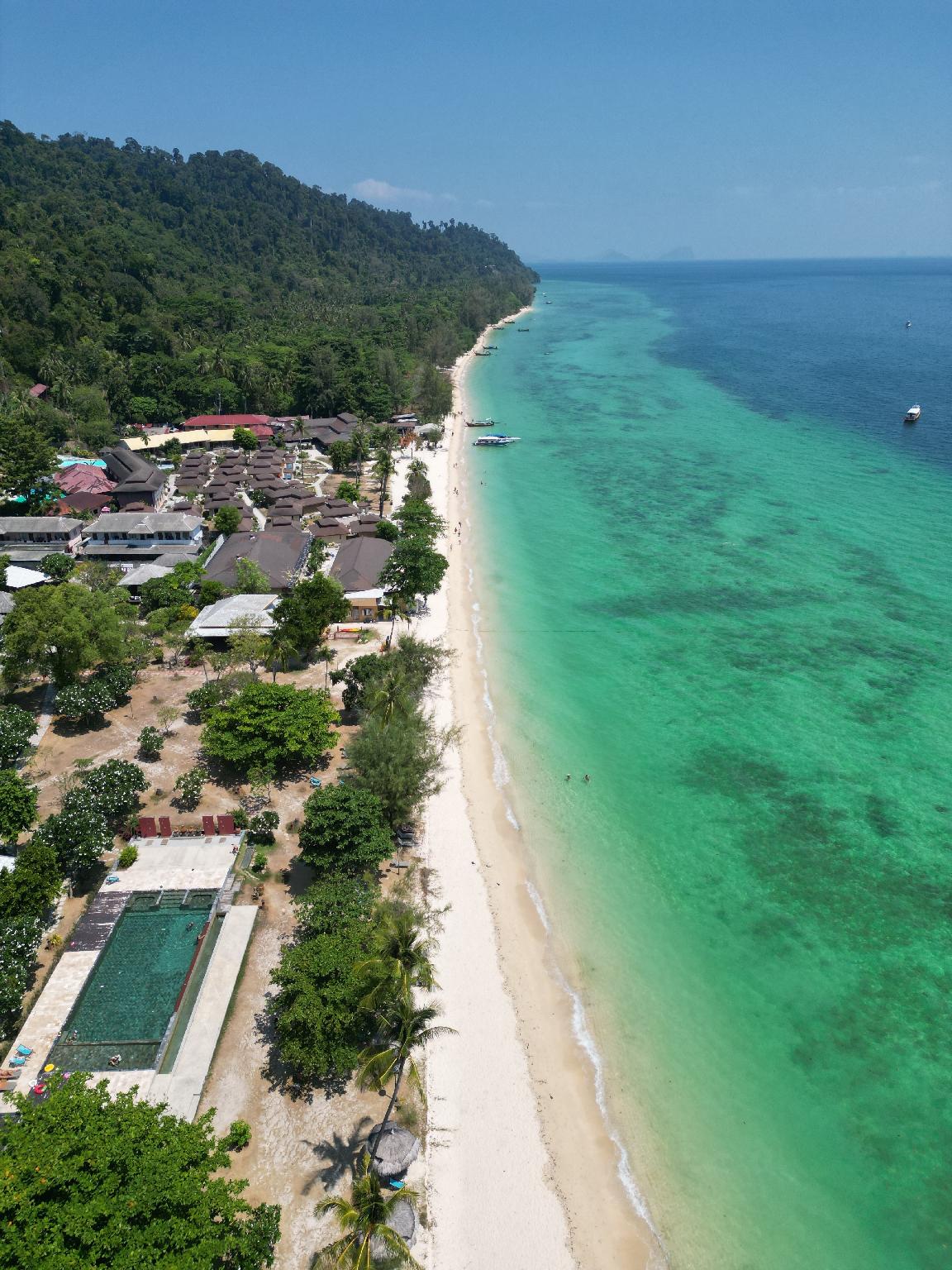 Oriental, Bungalow, Beach Front