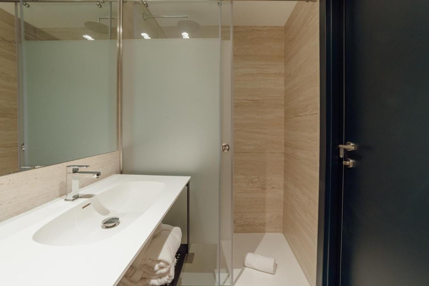 ABC HOTEL PORTO CAMPANHA 98/101