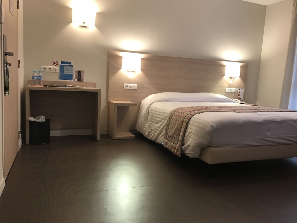 Brit Hotel Brive-La-Gaillarde 6/45