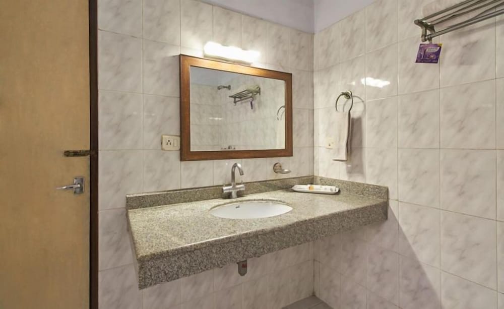 Pallavi International Hotel 25/25