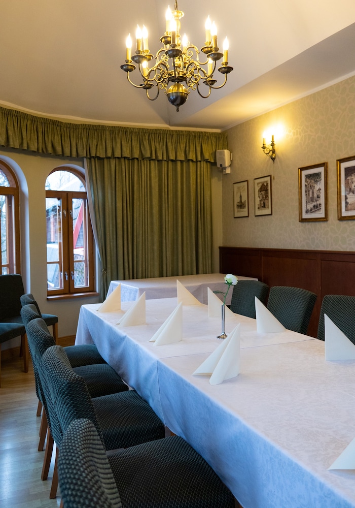 Tahetorni Hotel 8/37