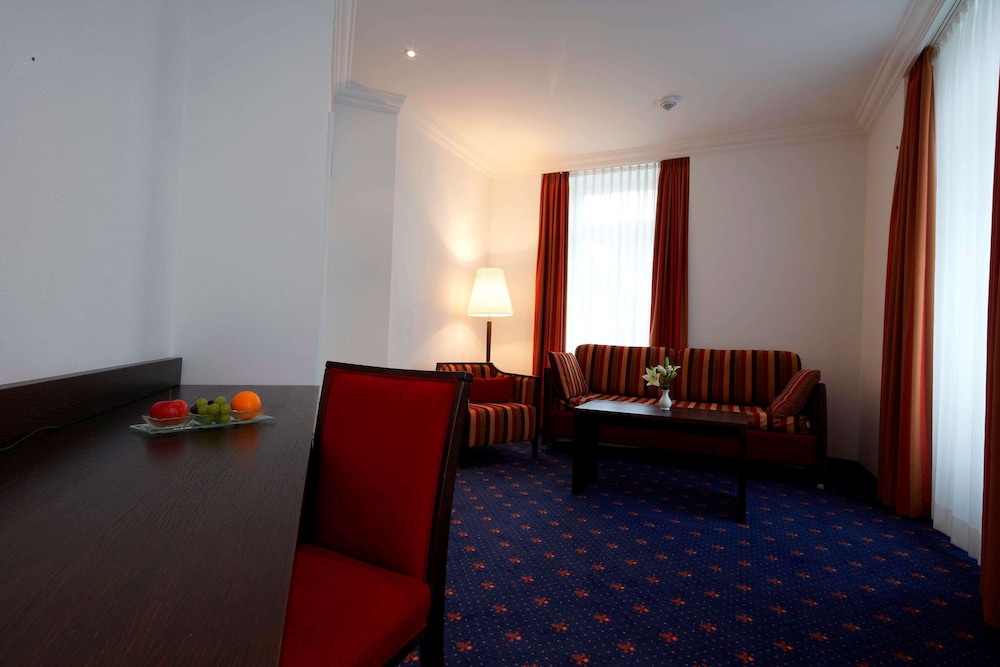 Steigenberger Inselhotel Konstanz 46/70