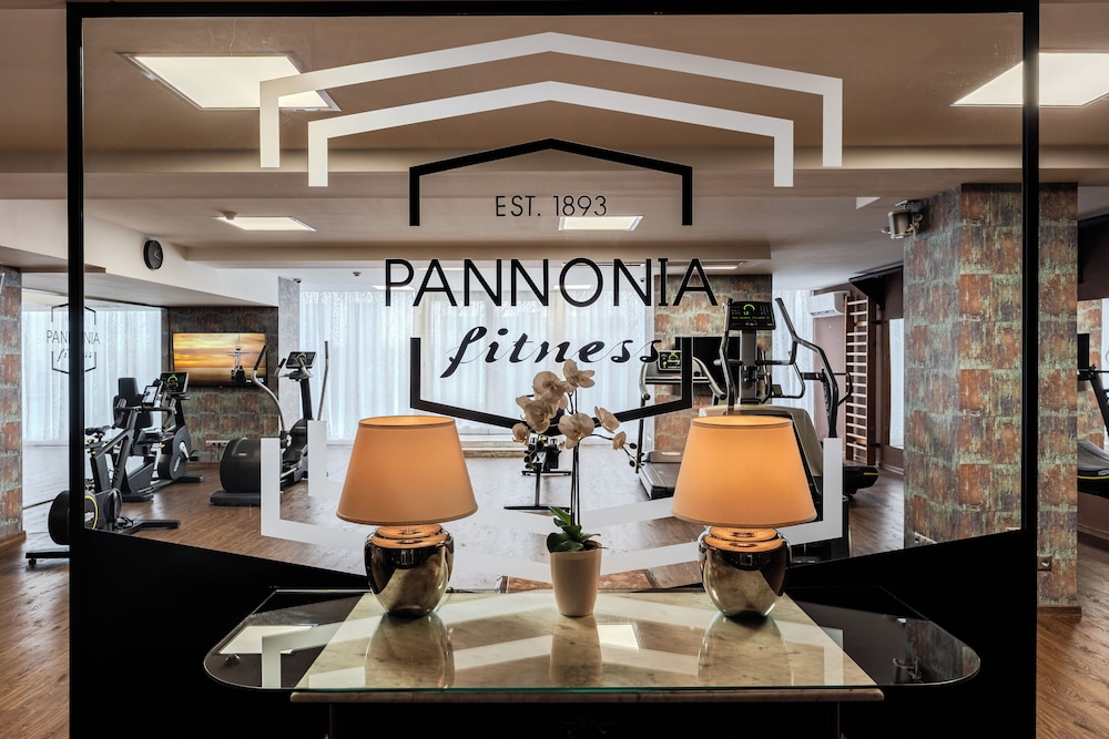 Pannonia Hotel 30/50