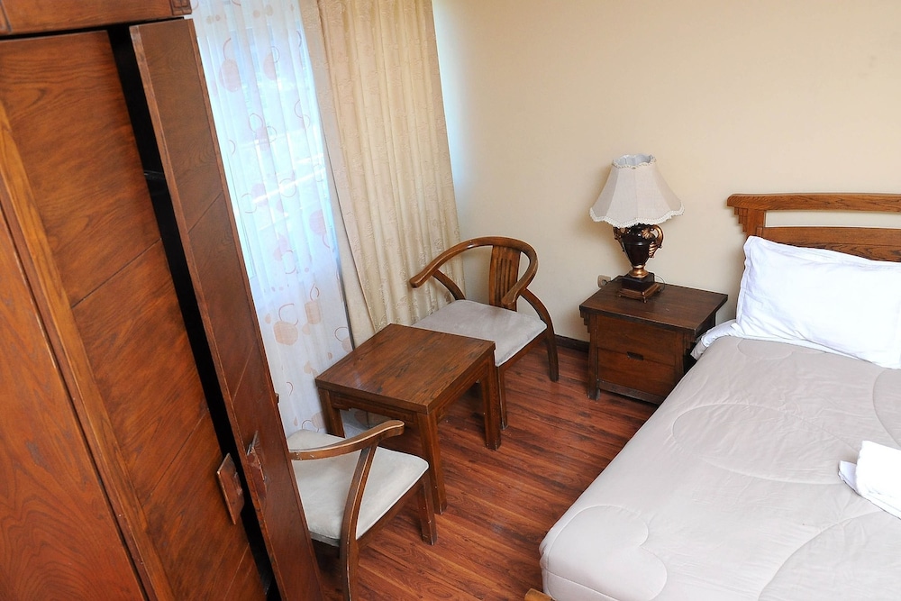 Dimitri Hotel 15/46