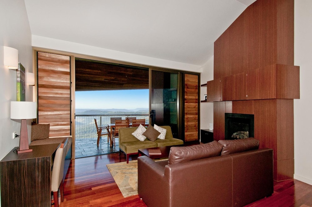 BINNA BURRA MOUNTAIN LODGE 33/50