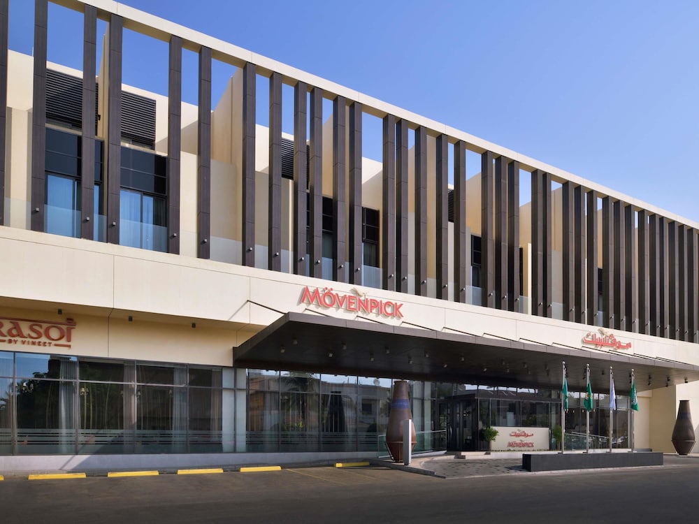 Movenpick Hotel Tahlia Jeddah in JEDDAH