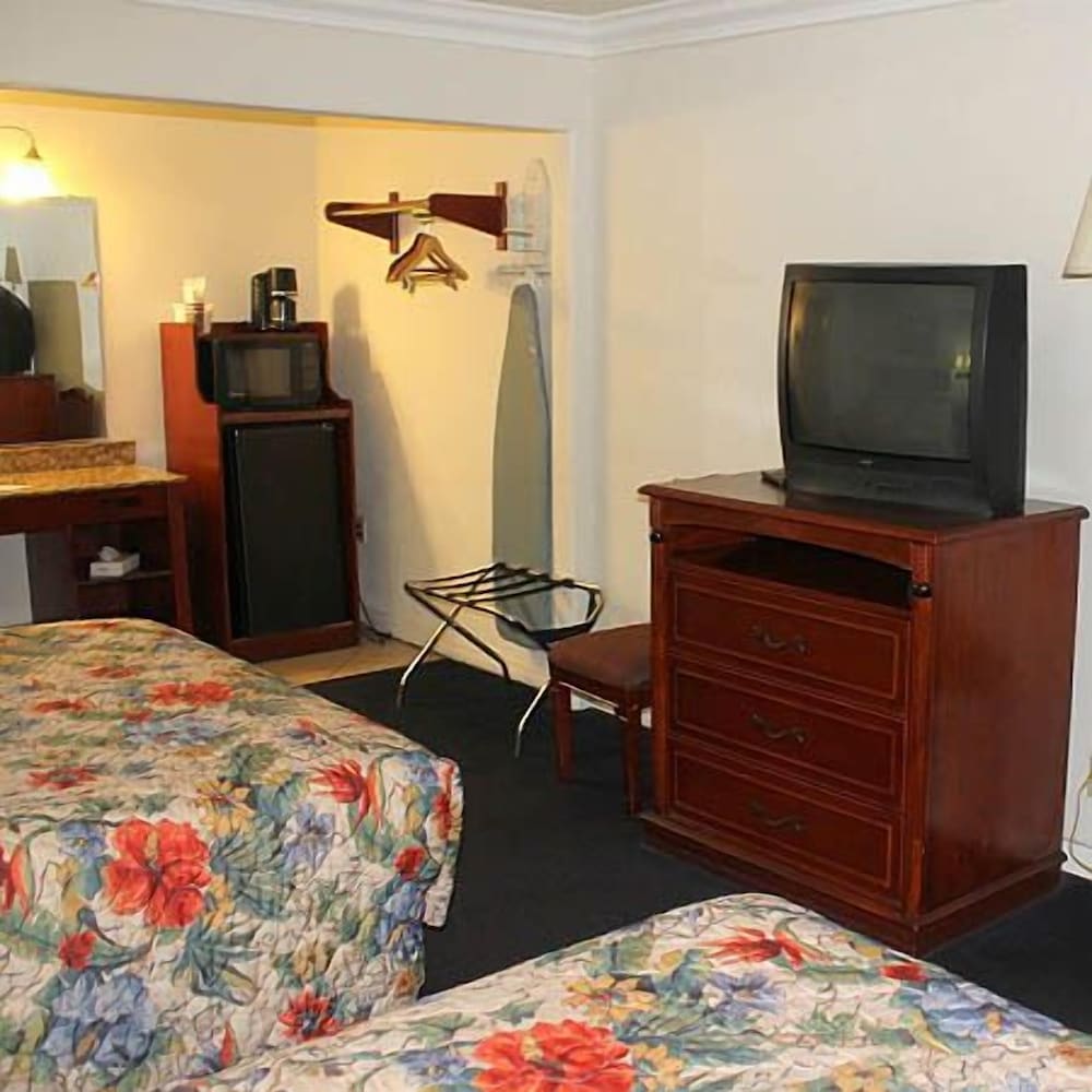Motel6 Fresno, CA 23/28