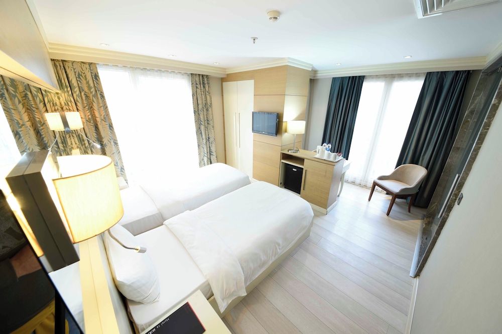 Hotel Le Mirage 31/69