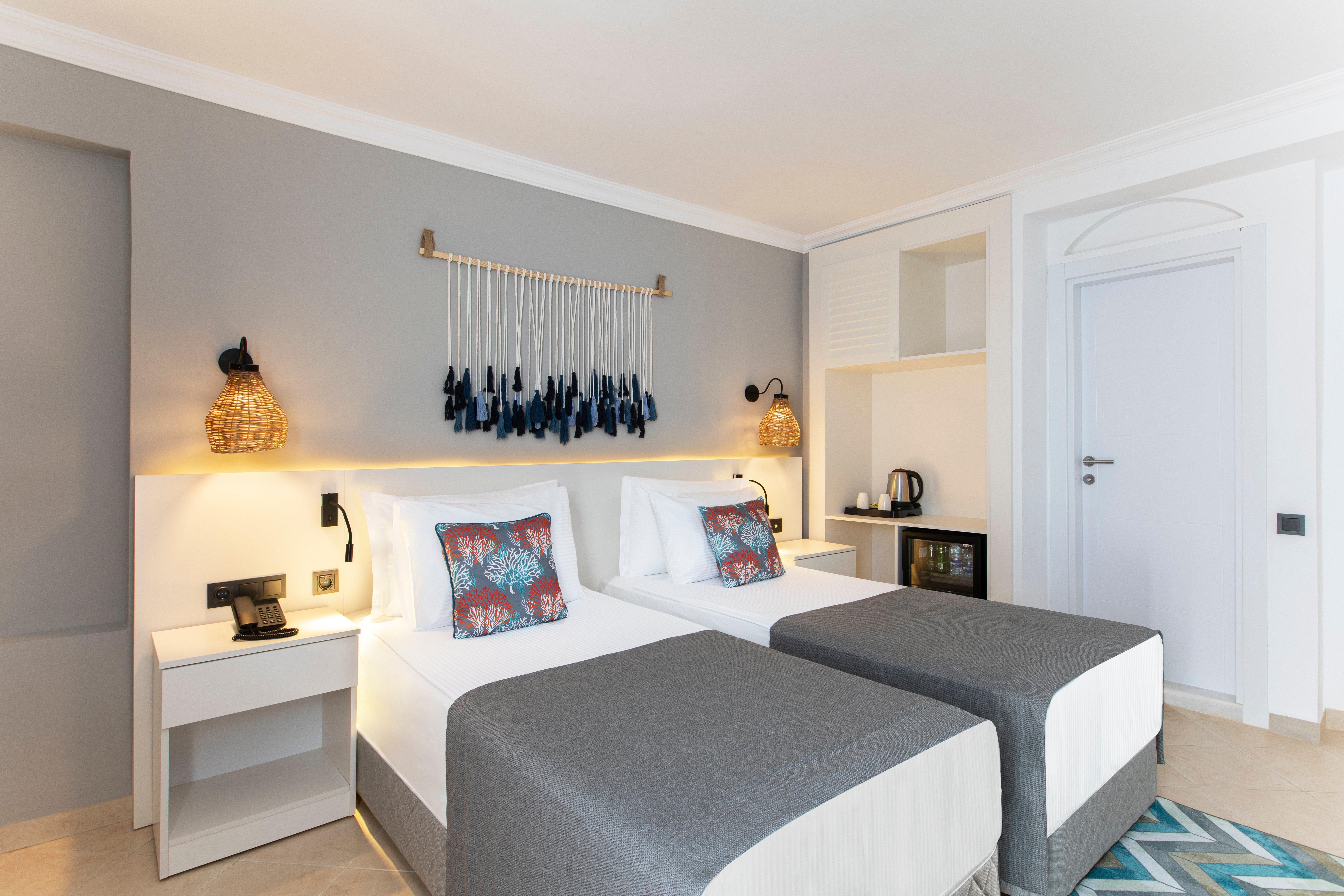 Premium, Twin Beds, Sea View, Sofa
