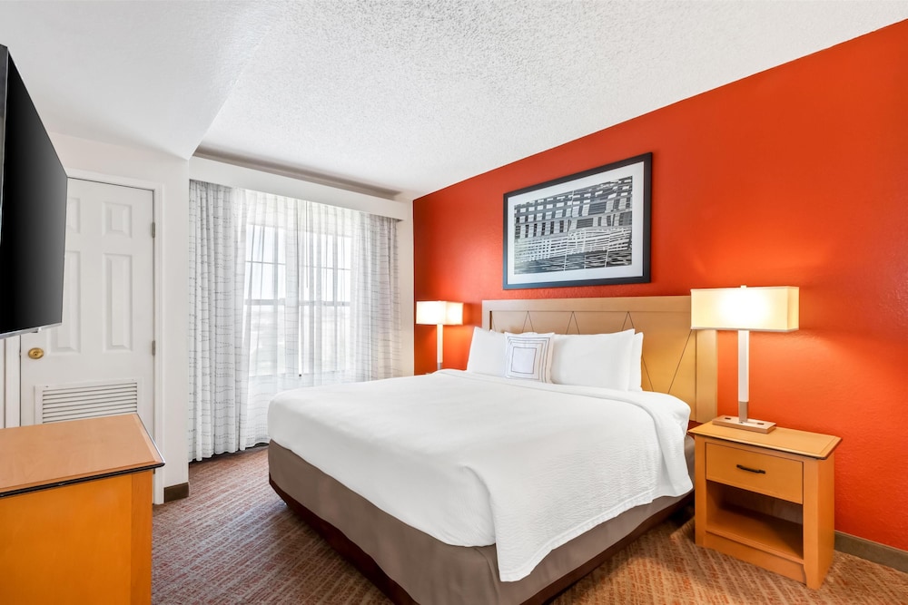 Sonesta ES Suites Goodyear 13/58