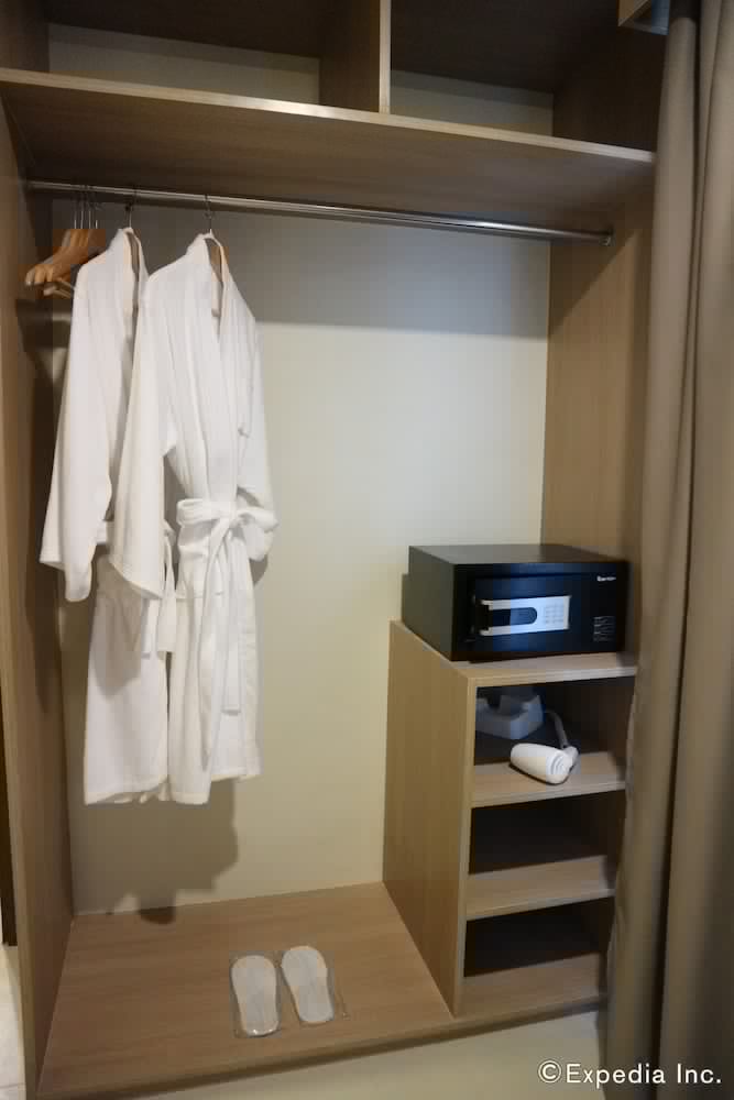 Altabriza Resort Boracay 40/50