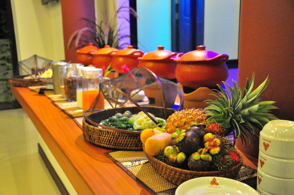 NAVATARA PHUKET RESORT 61/71