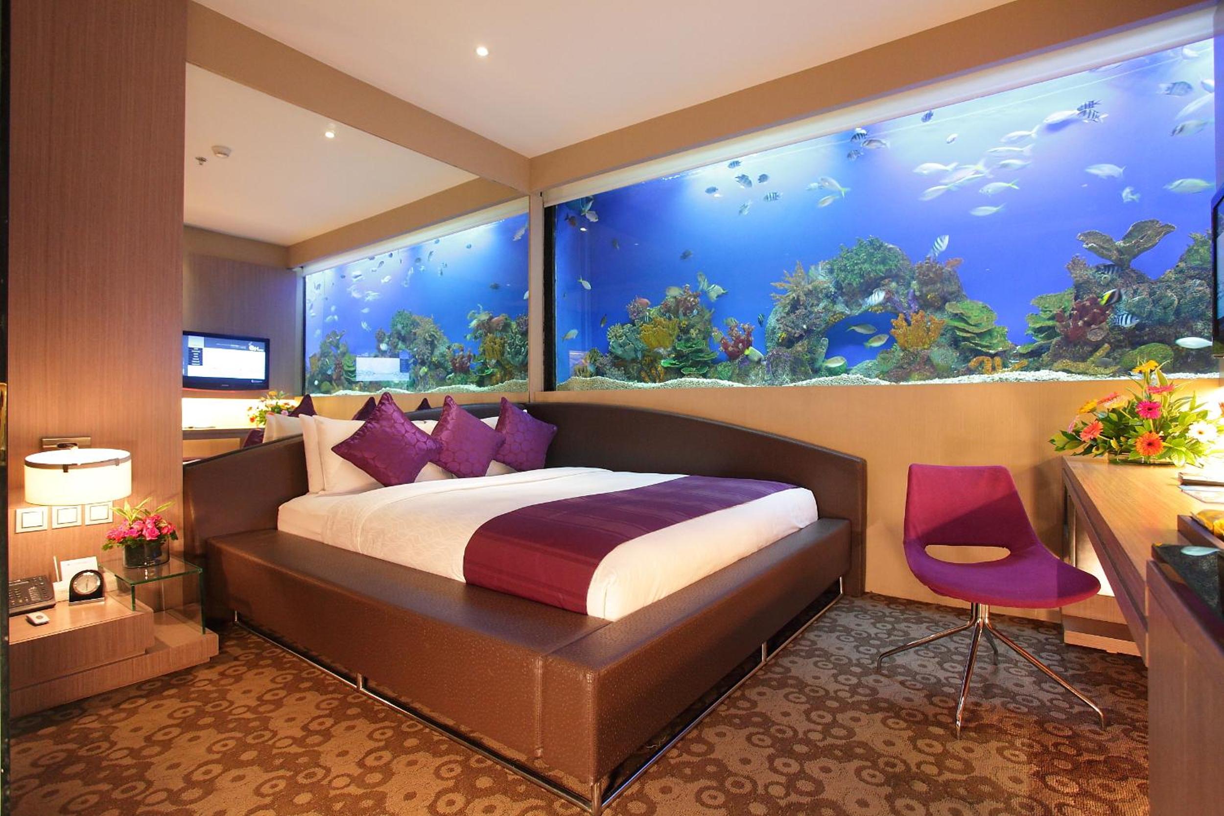 Aqua، Hotel H2o 3/3