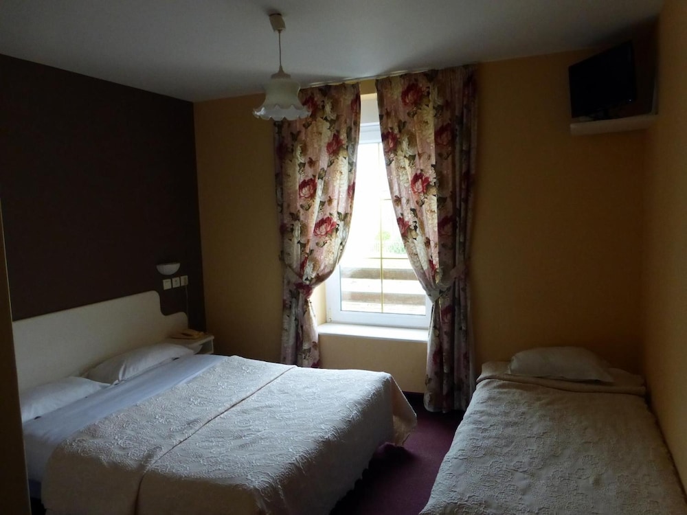 Hotel De France 13/49