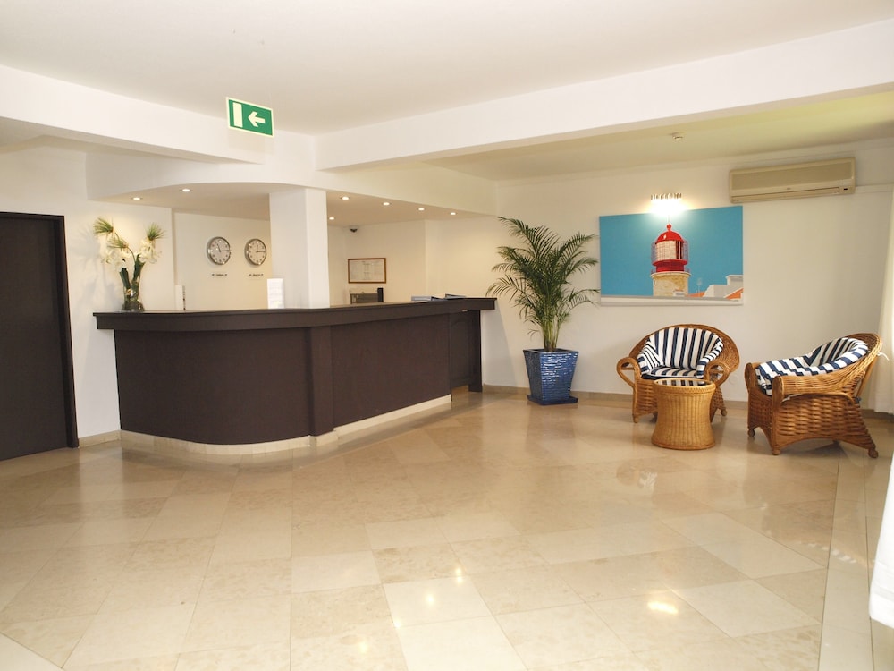 Portimao Center Hotel 9/62