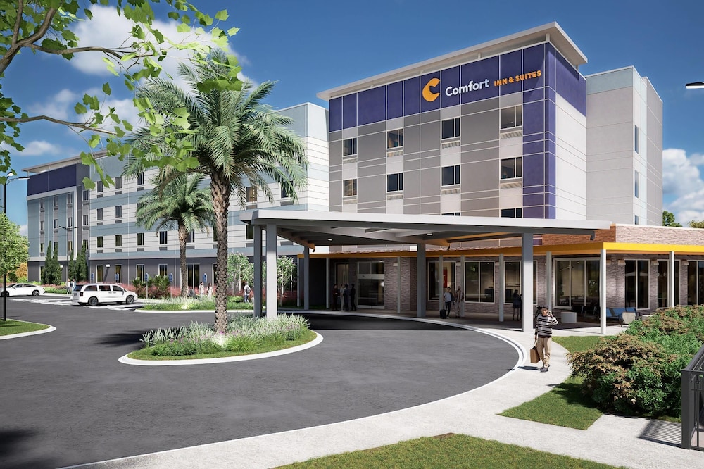 Comfort Inn & Suites Orlando Sanford Airport 45/54
