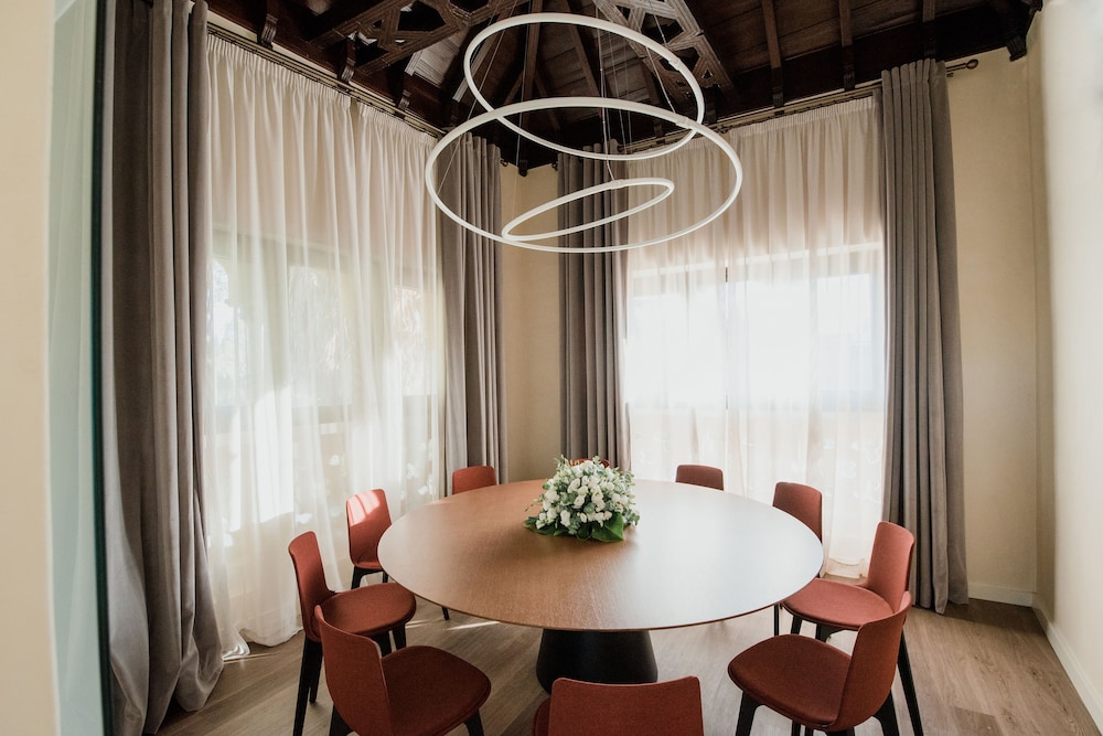 Suites Murillo Plaza Santa Cruz 25/39