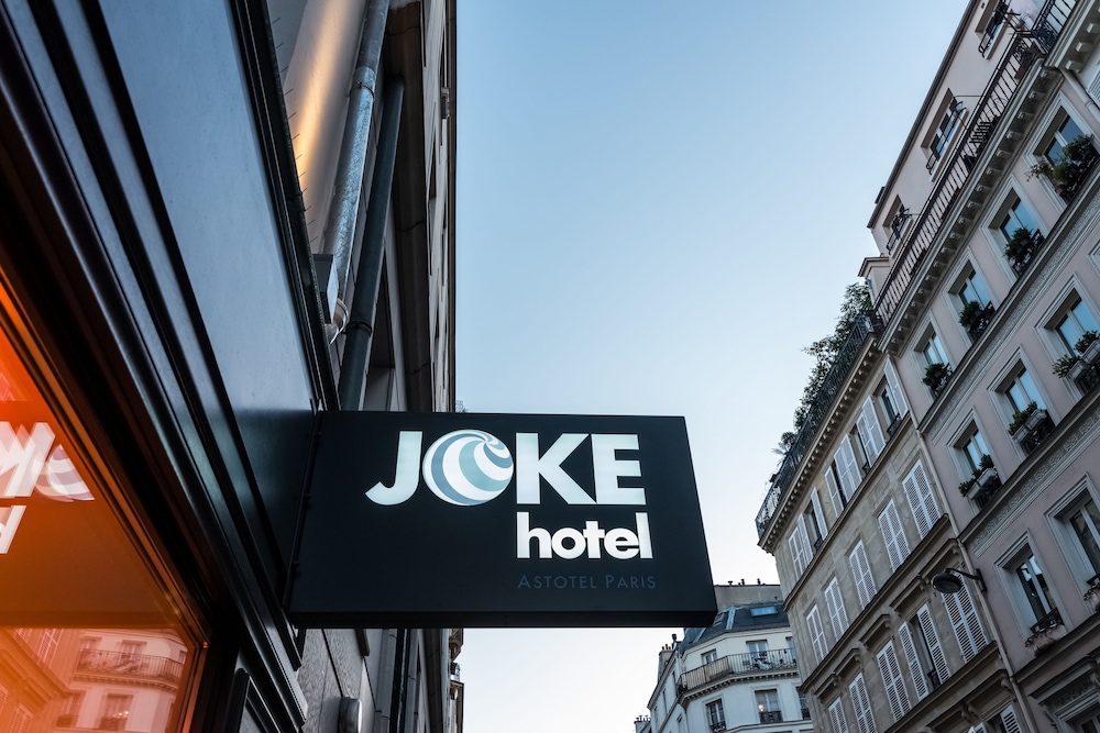 Joke Hotel Astotel 2/50