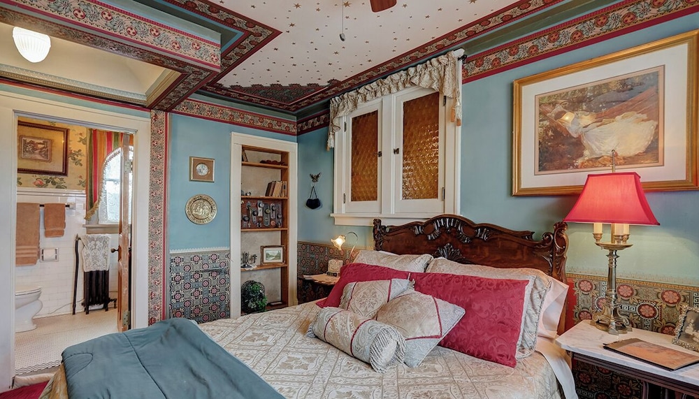 Schuster Mansion Bed & Breakfast 32/51