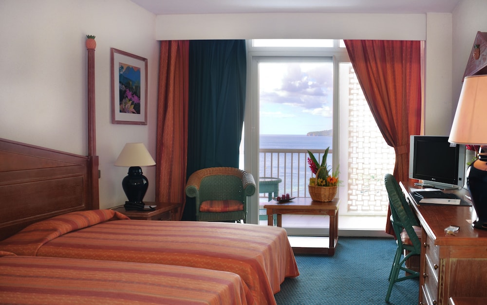 HOTEL LA BATELIERE 12/50