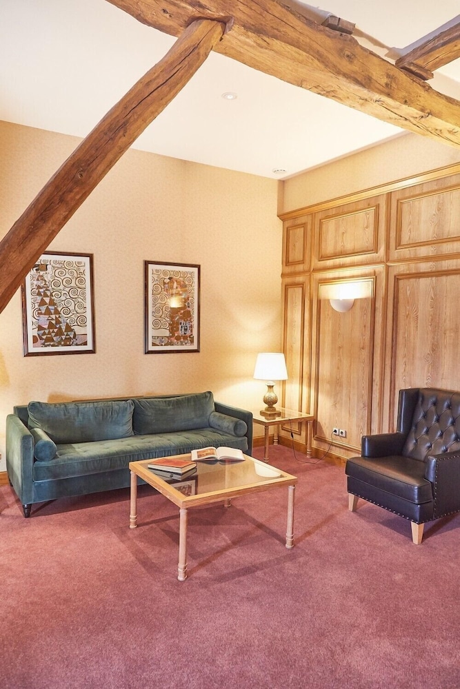 HOTEL GOLF CHATEAU DE CHAILLY 29/49